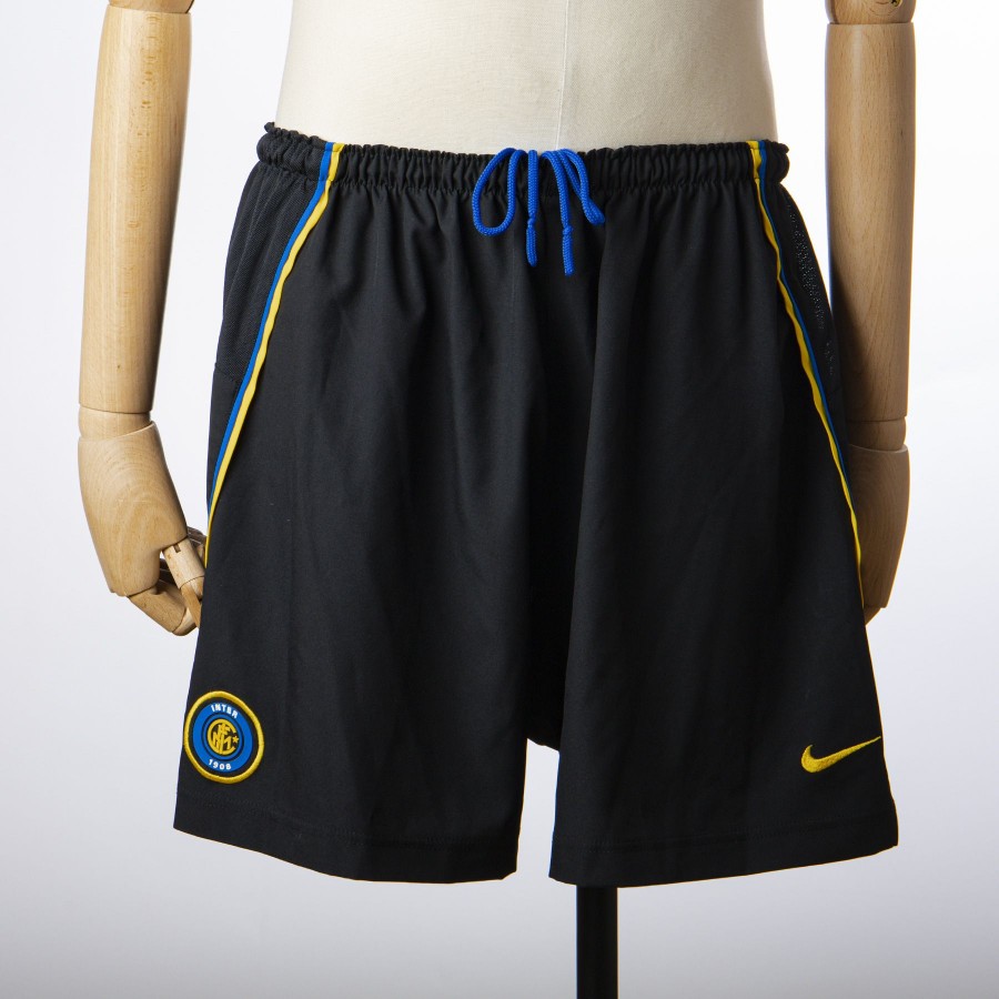 pantaloncini-home-inter-nike-2003-2004-1.jpg
