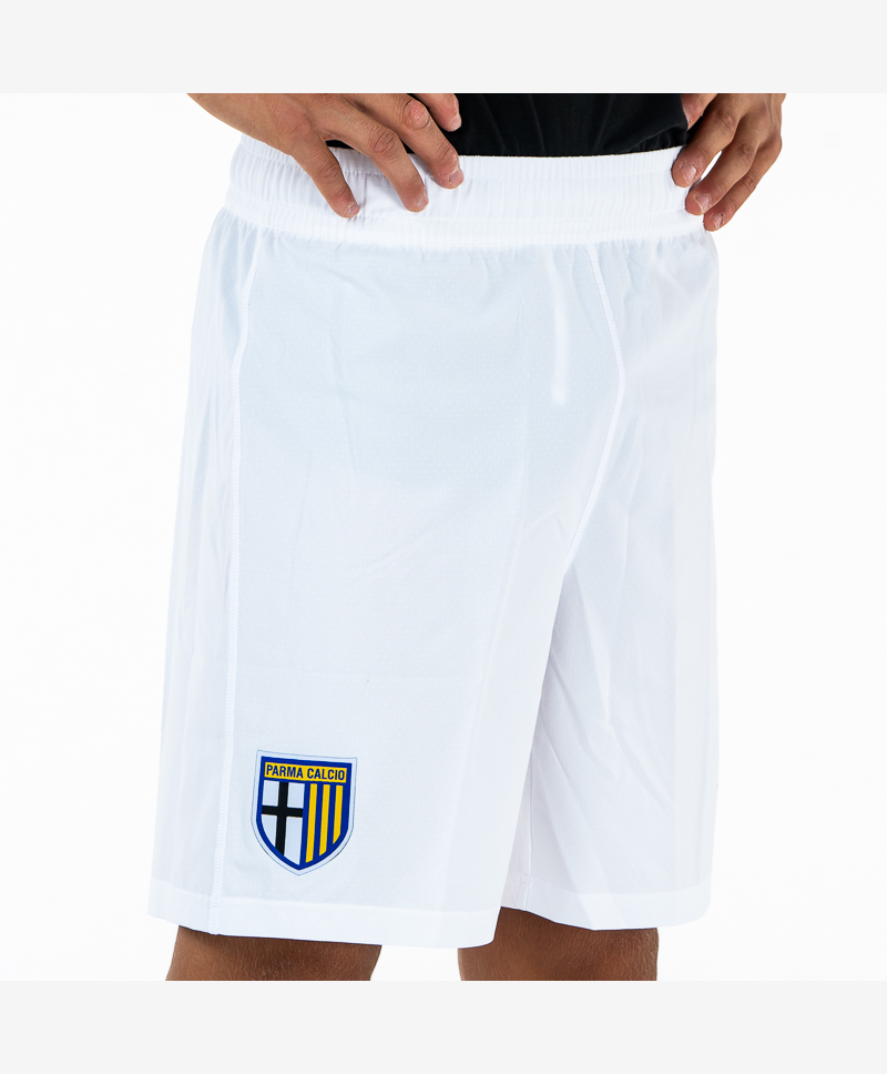 parma-calcio-pantaloncini-bianchi-gara-home-2324.png